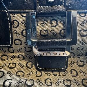 Vintage GUESS shoulder bag